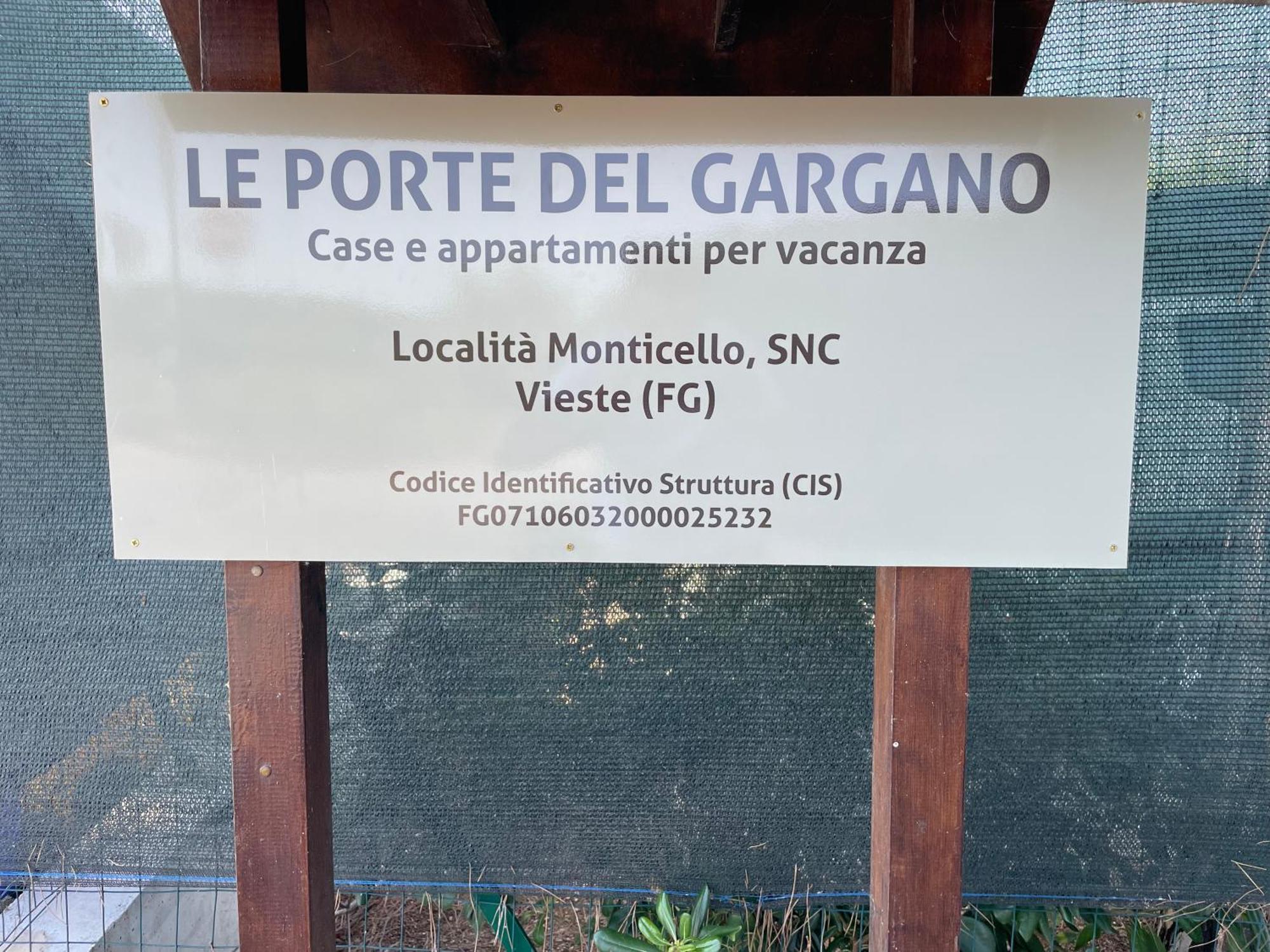 Appartamenti Le Porte Del Gargano Vieste Zewnętrze zdjęcie